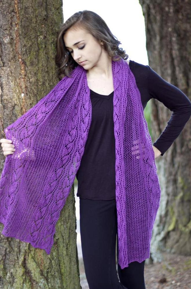 Forest Hills Dayflower Wrap - Laurie Beardsley - Daliute -