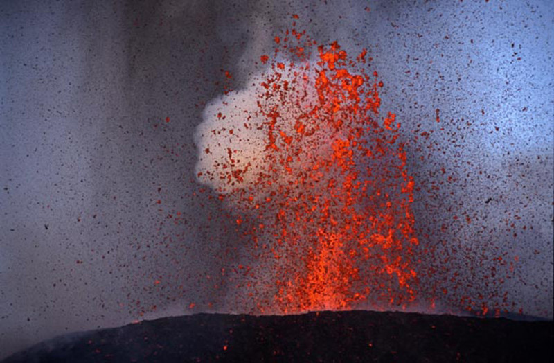 火山爆發 - 學海無涯 - 讀書之法.在循序而漸進.熟讀而精思