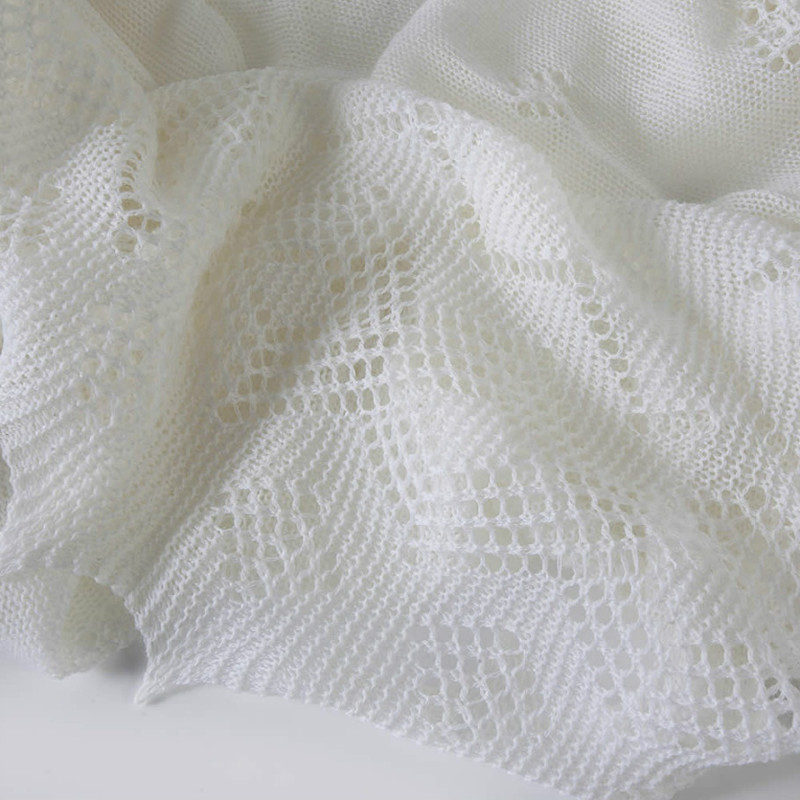 New Prince swaddled in knitted lace - 大愛英國小王子的蕾絲毯子[花樣圖解搜索中] [我和我的小伙伴們都被它吸引了！] - 舒舒愛折騰 - 上班折騰打印機，下班奶娃打毛衣