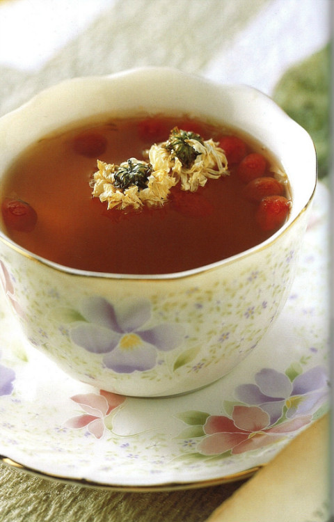 每日一茶 -- 杞子菊花茶 - 酷愛編織的貓(陳貓) - 貓公館
