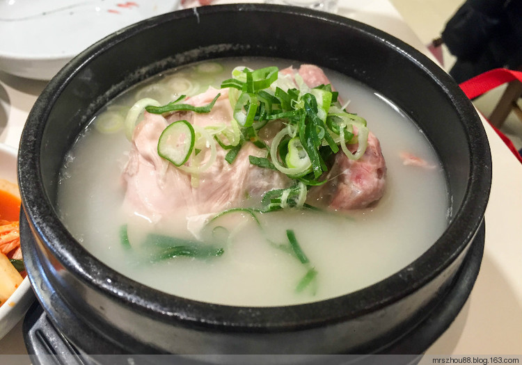 寒流來襲，首爾街頭人參雞 - 周太靚湯 - 周太靚湯