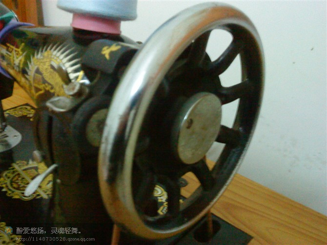 家有老式縫紉機的朋友，一定要收藏! - 格格 - 格格的博客